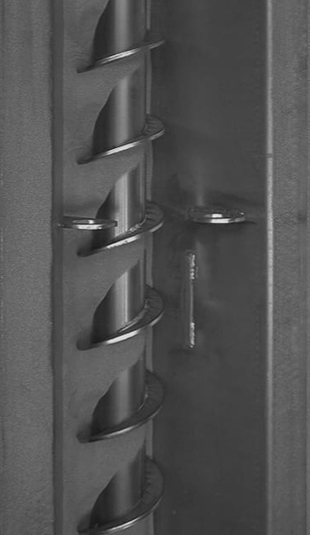 Disa-Screws-Floor